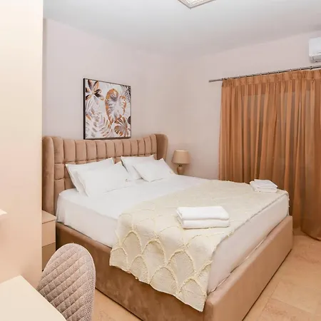 Velizarius Villa Akti Salonikiou